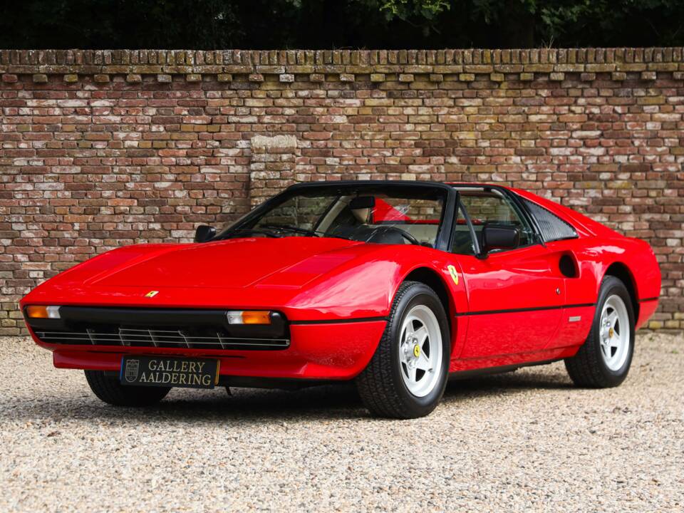 Image 1/50 de Ferrari 308 GTSi (1981)