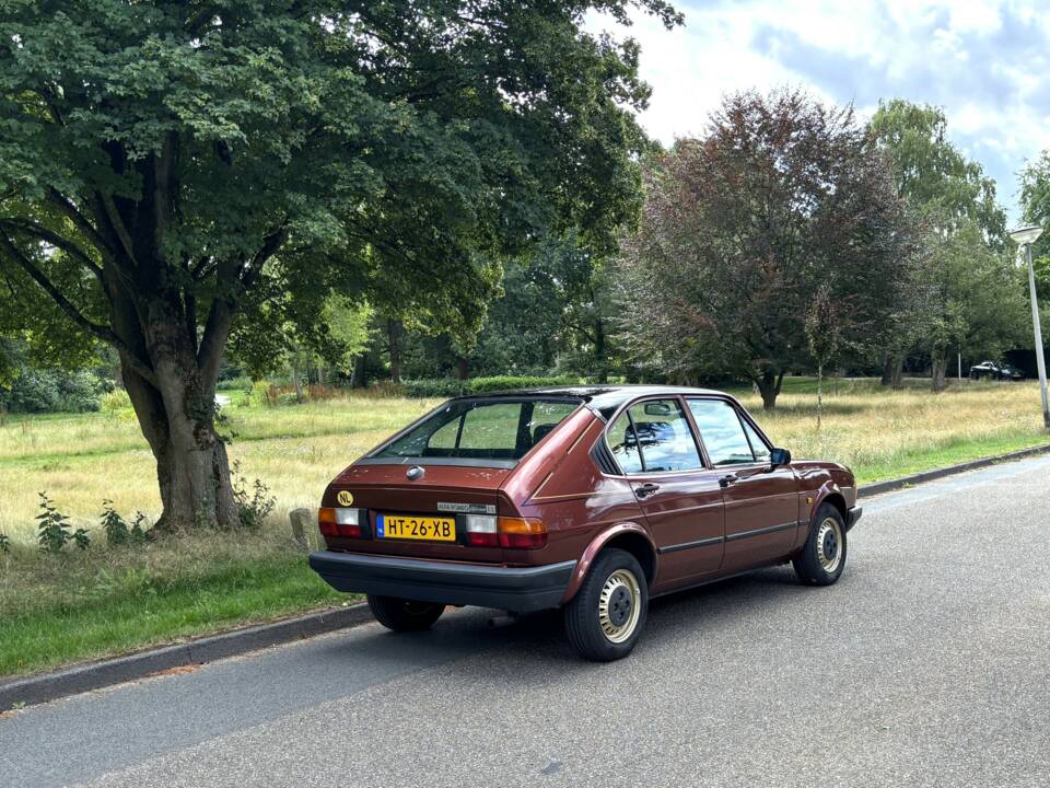 Afbeelding 4/22 van Alfa Romeo Alfasud 1.5 (1982)