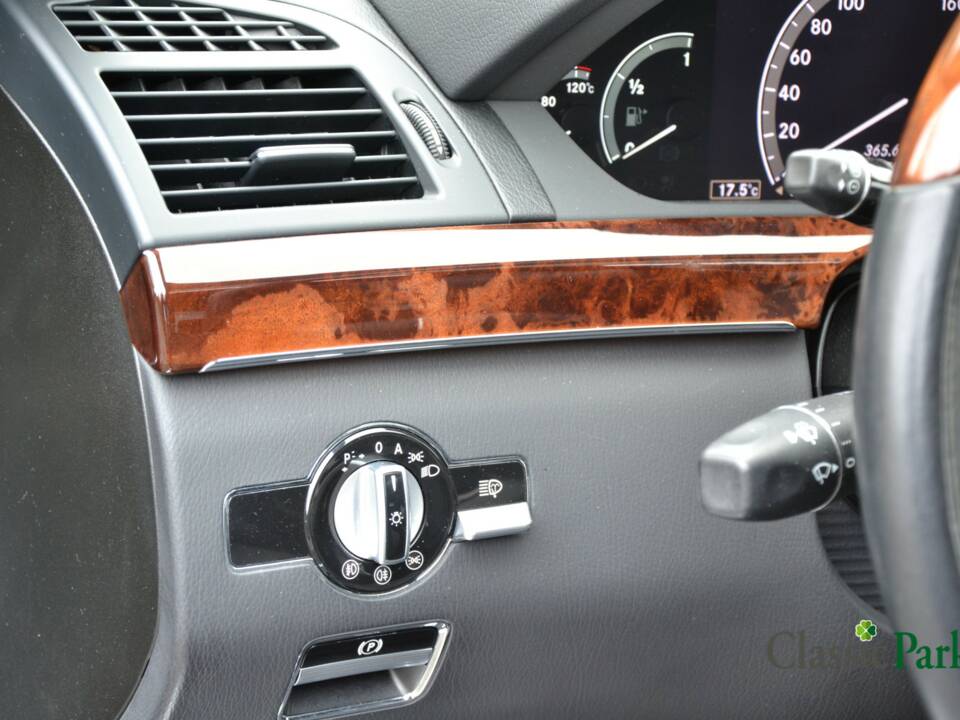 Bild 40/50 von Mercedes-Benz S 500 (2006)