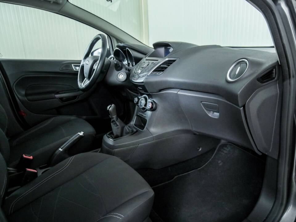 Bild 11/50 von Ford Fiesta 1.5 TDCi (2016)