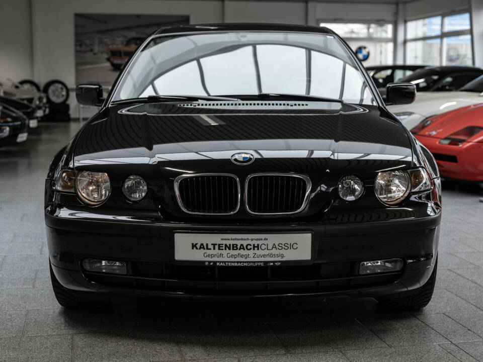 Imagen 3/23 de BMW 318ti Compact (2004)