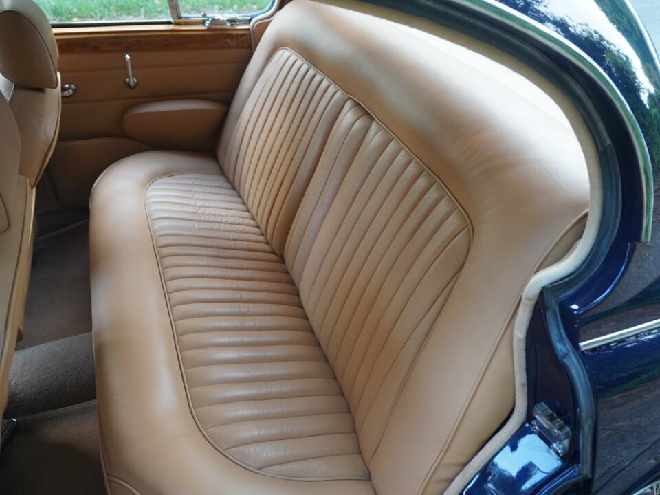 Afbeelding 15/19 van Jaguar Mk II 3.8 (1959)