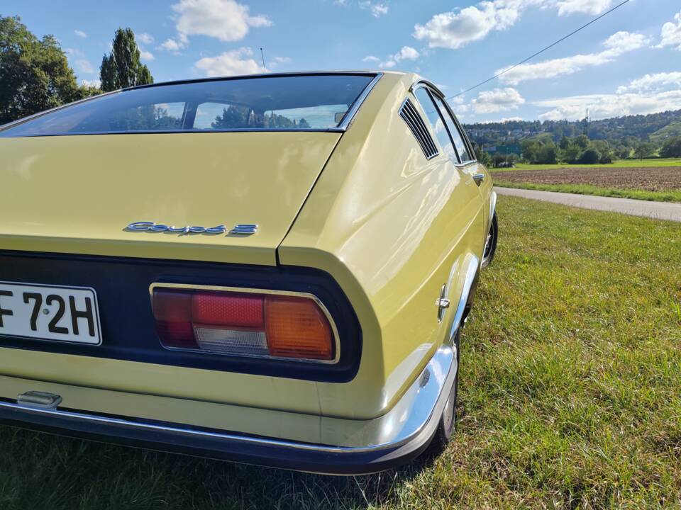 Image 18/54 of Audi 100 Coupe S (1971)