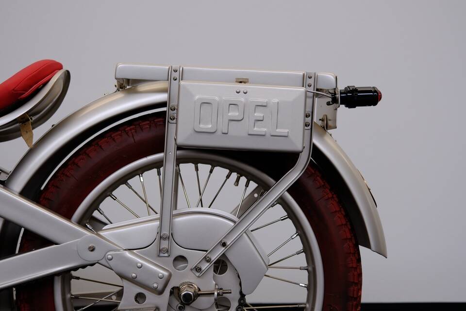 Bild 63/95 von Opel Motoclub (1929)