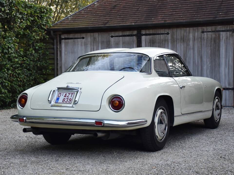 Image 13/43 of Lancia Flaminia Sport Zagato (1961)