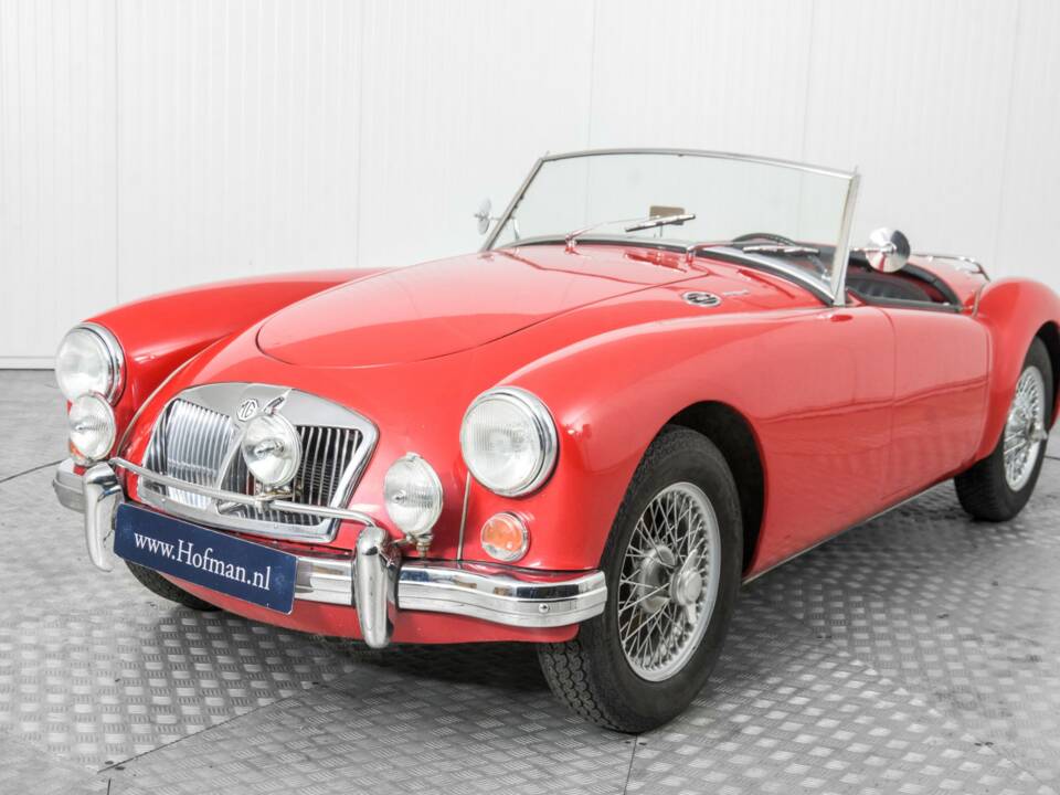 Image 15/50 of MG MGA 1600 (1900)