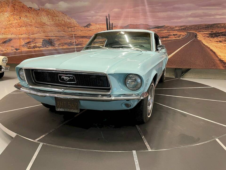Image 2/34 of Ford Mustang 289 (1968)