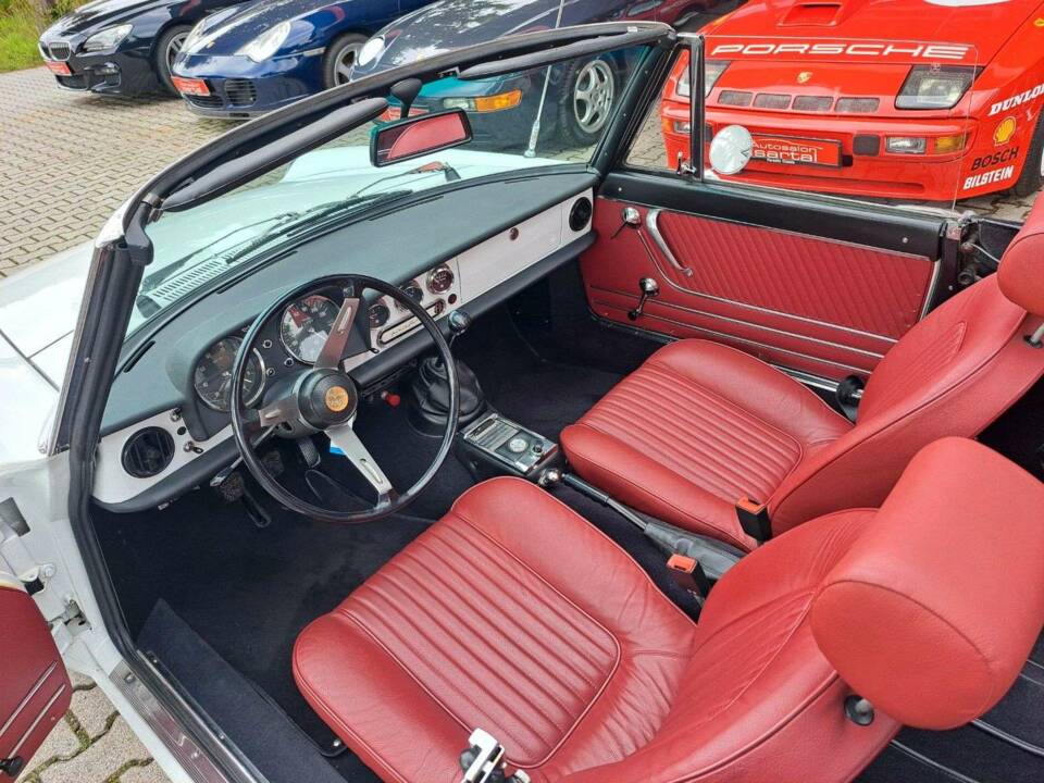 Bild 11/20 von Alfa Romeo 1750 Spider (1969)