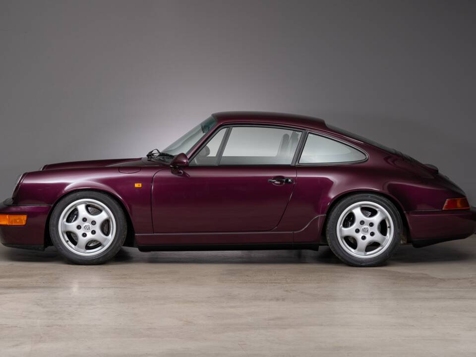 Image 6/31 de Porsche 911 Carrera RS (1992)