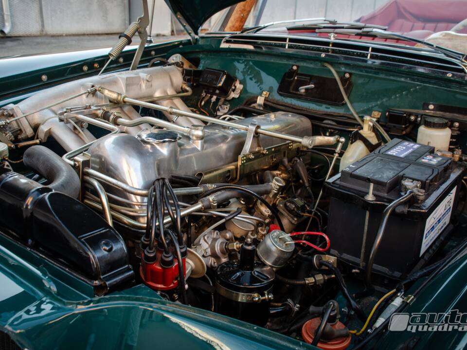 Afbeelding 16/19 van Mercedes-Benz 220 SE b (1962)