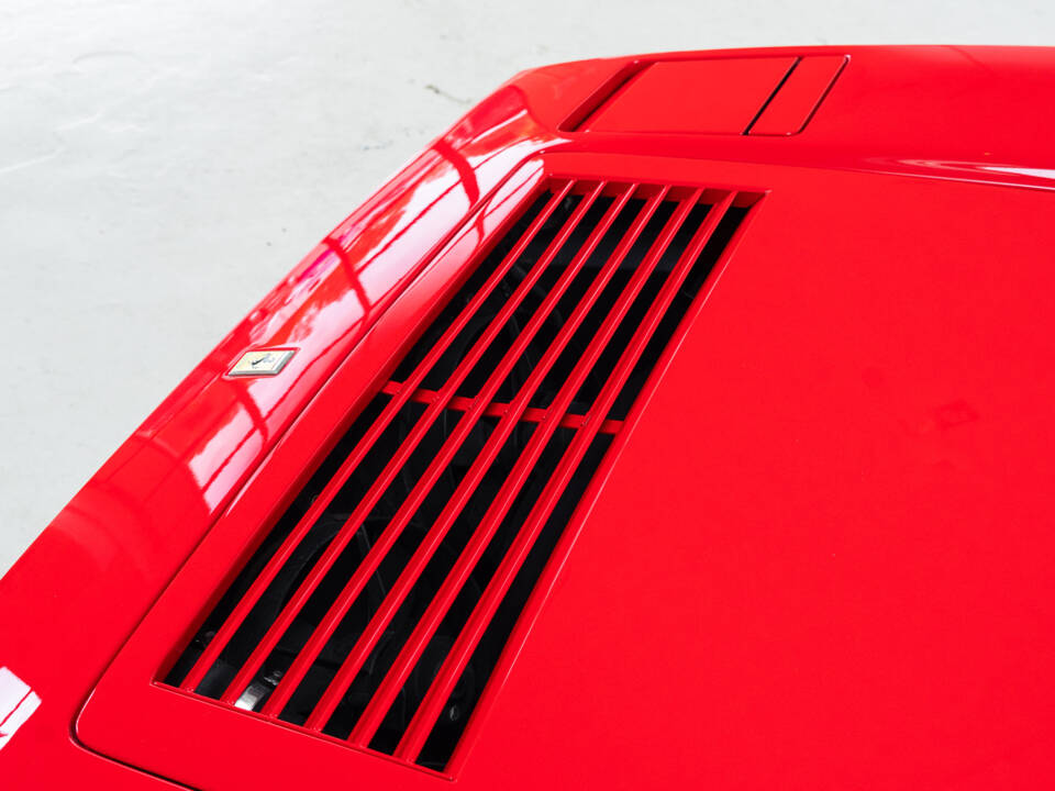 Bild 32/38 von Ferrari 328 GTS (1987)