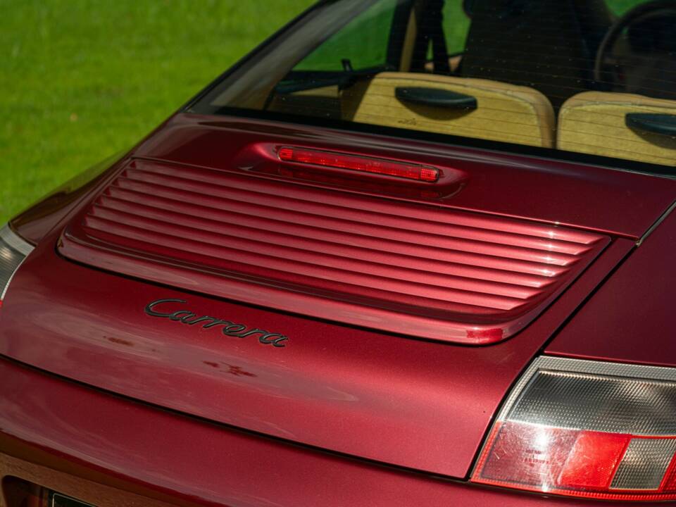 Bild 47/50 von Porsche 911 Carrera (1999)