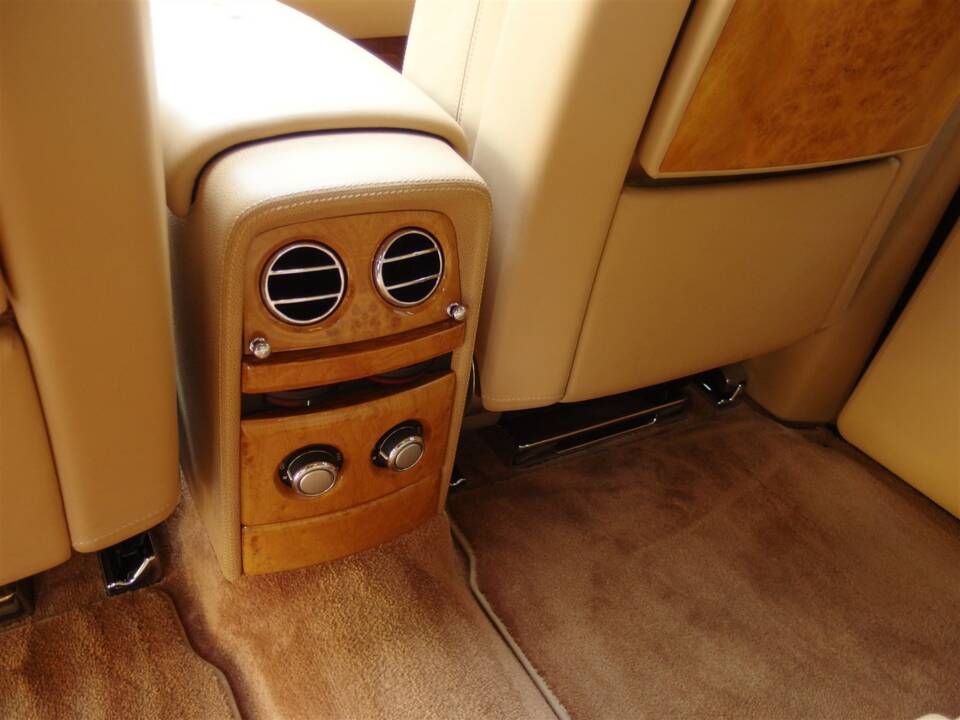 Bild 68/98 von Rolls-Royce Phantom VII (2006)