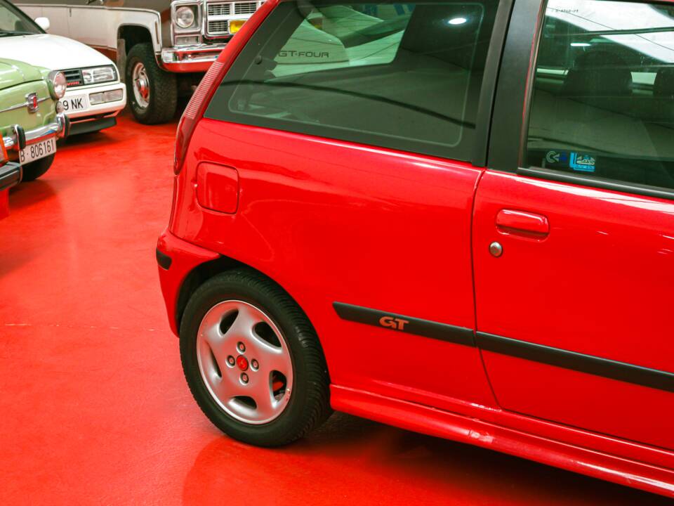 Image 16/39 of FIAT Punto GT (1995)