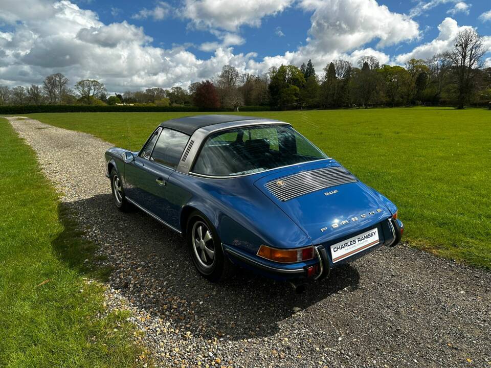 Afbeelding 10/53 van Porsche 911 2.0 E (1969)