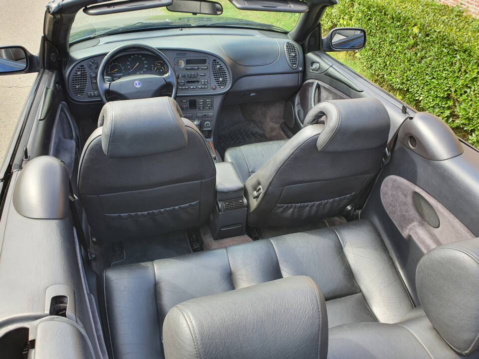 Image 13/18 of Saab 900 Turbo S 16V (1996)