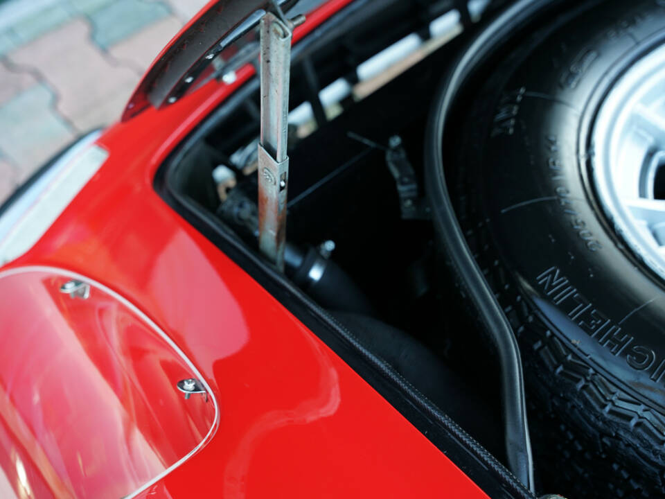 Image 43/50 of Ferrari Dino 246 GT (1970)