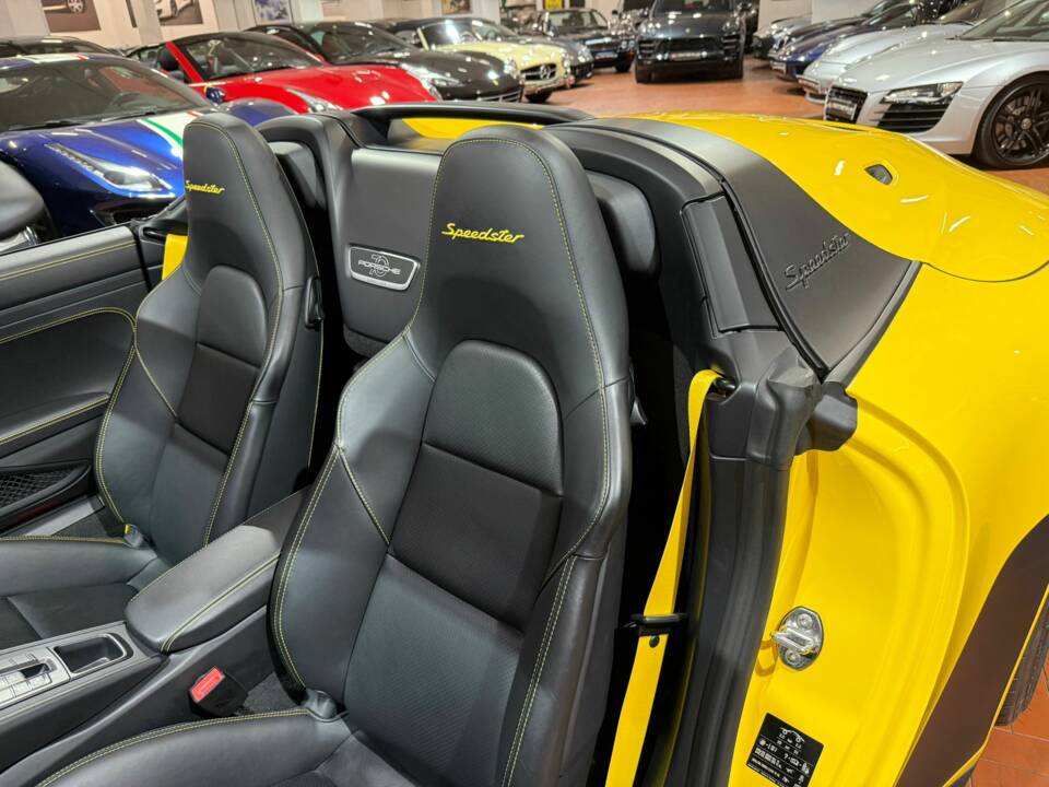 Bild 41/86 von Porsche 911 Speedster (2019)