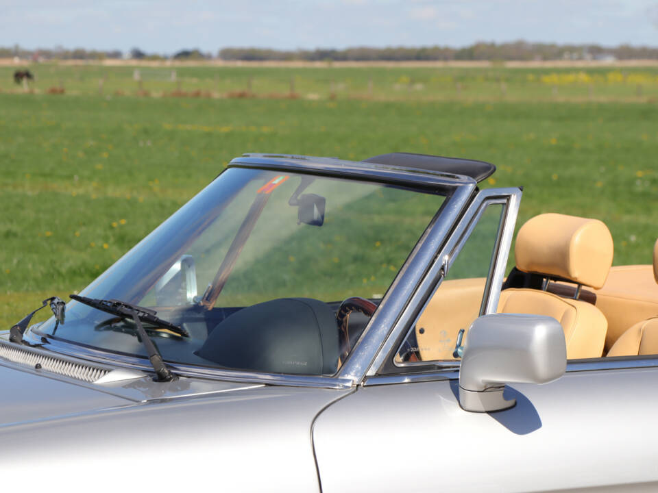 Image 38/50 of Alfa Romeo 2.0 Spider (1992)