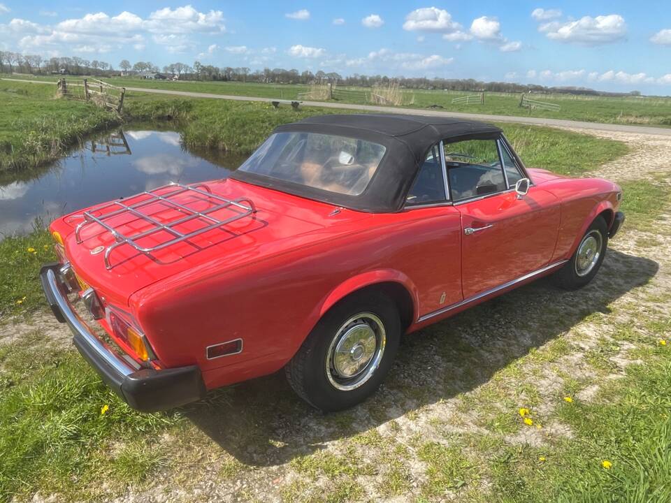 Image 6/17 of FIAT 124 Spider CS1 (1978)