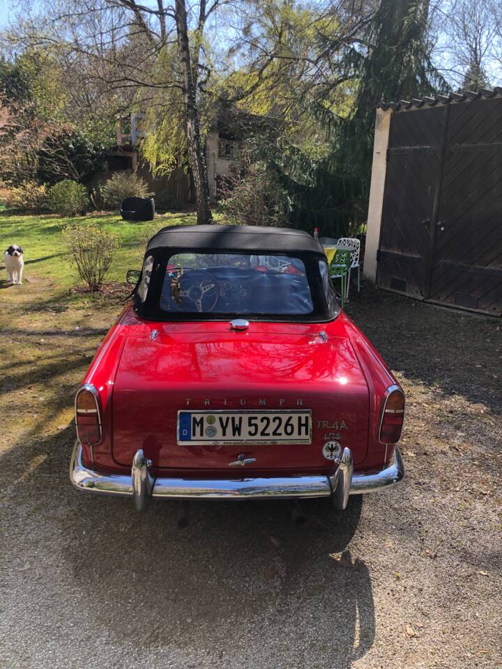 Bild 3/5 von Triumph TR 4A IRS (1967)
