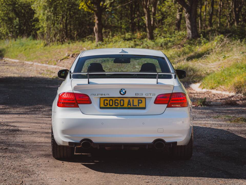 Image 17/44 de ALPINA B3 GT3 (2012)