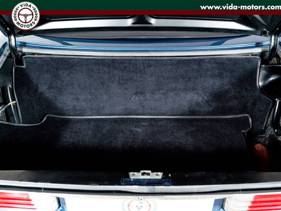 Image 13/15 de Mercedes-Benz 350 SL (1971)