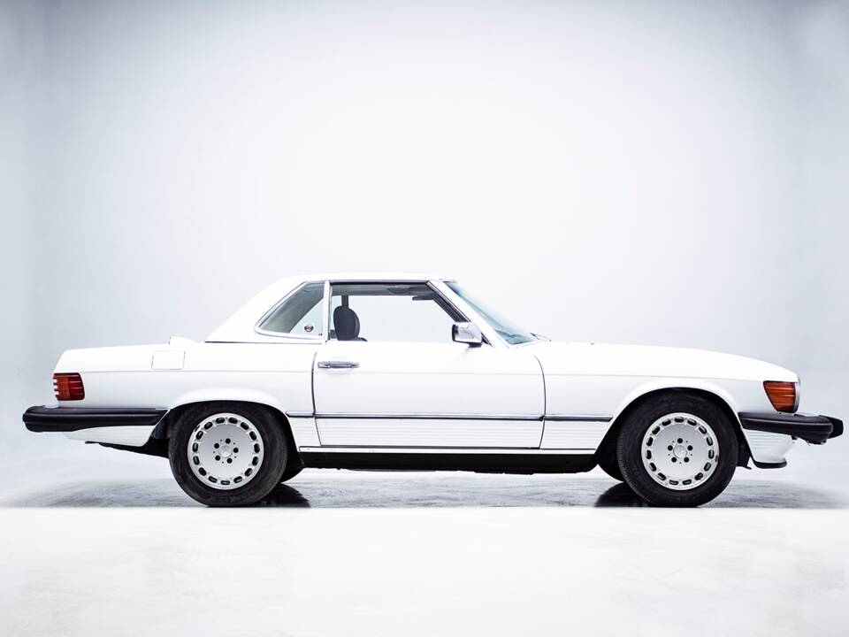 Bild 13/38 von Mercedes-Benz 560 SL (1986)