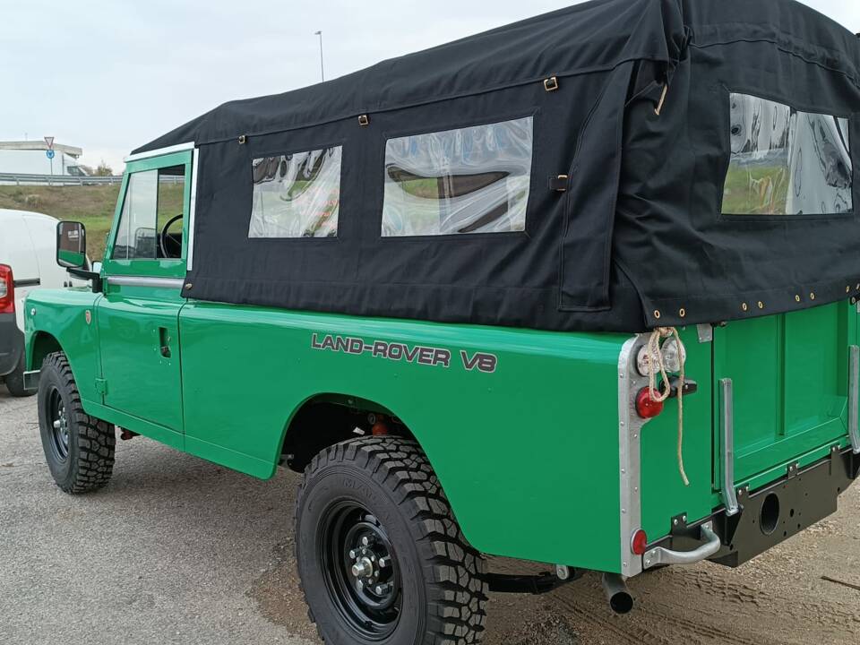 Bild 2/19 von Land Rover 109 (1980)