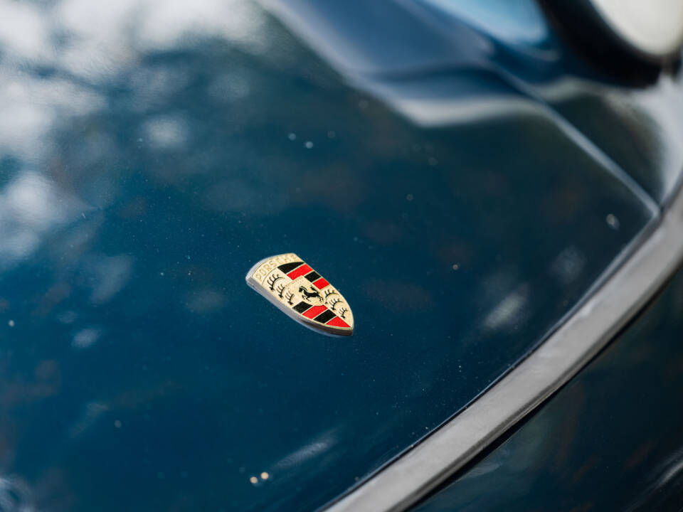 Image 18/87 of Porsche 911 Turbo 3.3 (1991)