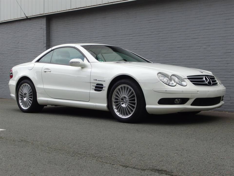Image 5/97 de Mercedes-Benz SL 55 AMG (2003)