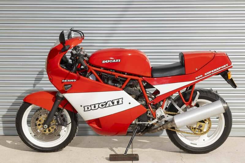 Afbeelding 2/39 van Ducati 900 Supersport (1989)