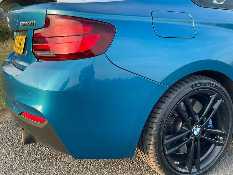 Immagine 32/50 di BMW M235i (2019)