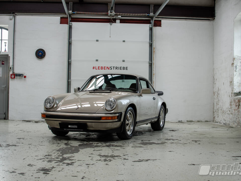 Image 4/15 de Porsche 911 SC 3.0 &quot;Weissach&quot; (1980)