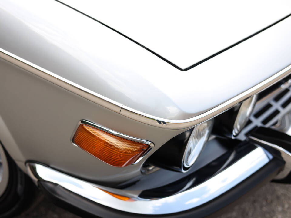 Image 83/95 of BMW 3.0 CSi (1975)