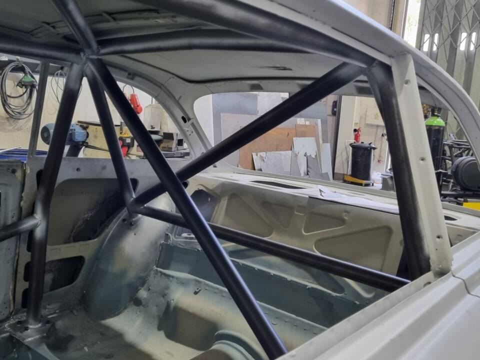 Image 59/99 of Alfa Romeo Giulia 1750 GT Am (1971)