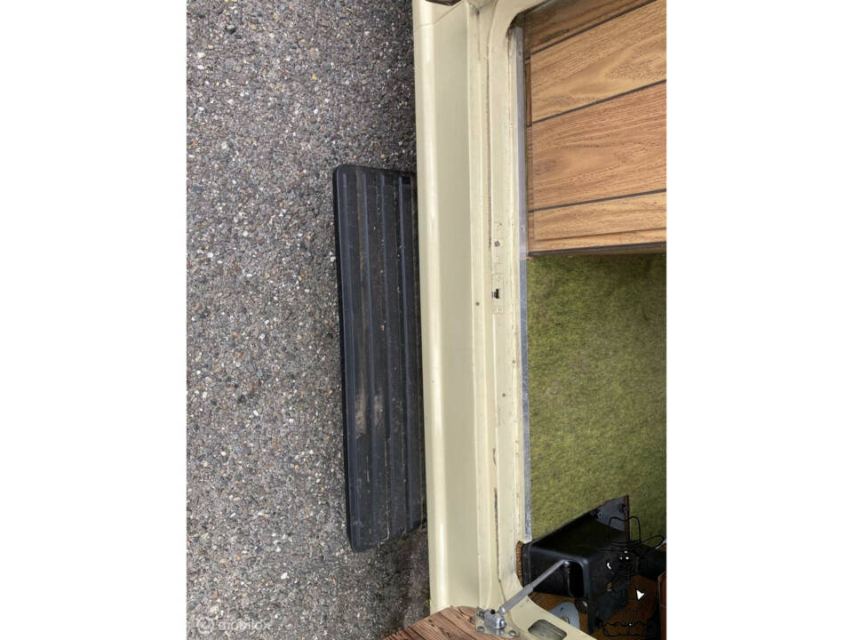 Image 8/50 of Ford Econoline E 300 (1971)