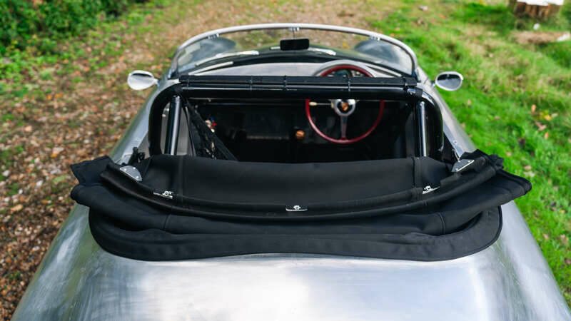 Image 45/50 of Porsche 356 C Carrera 2&#x2F;2000 GS (1964)