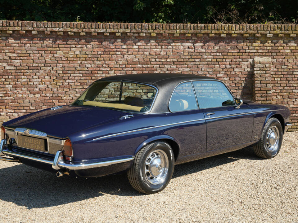 Image 48/50 de Jaguar XJ 6 C 4.2 (1977)