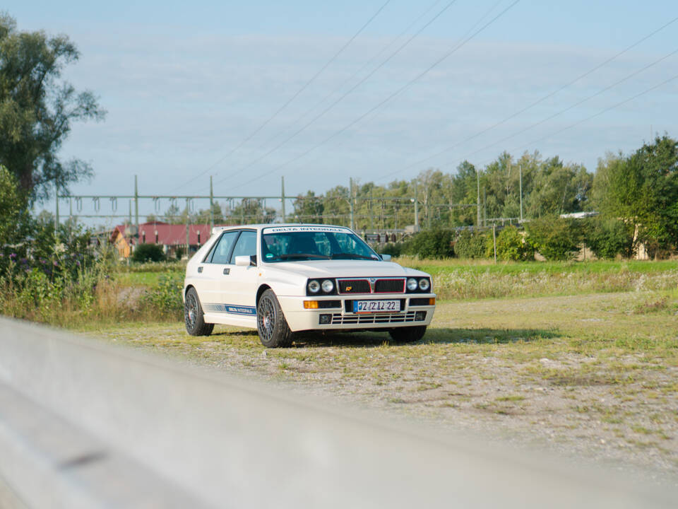 Afbeelding 8/21 van Lancia Delta HF Integrale Evoluzione II &quot;La Perla&quot; (1994)