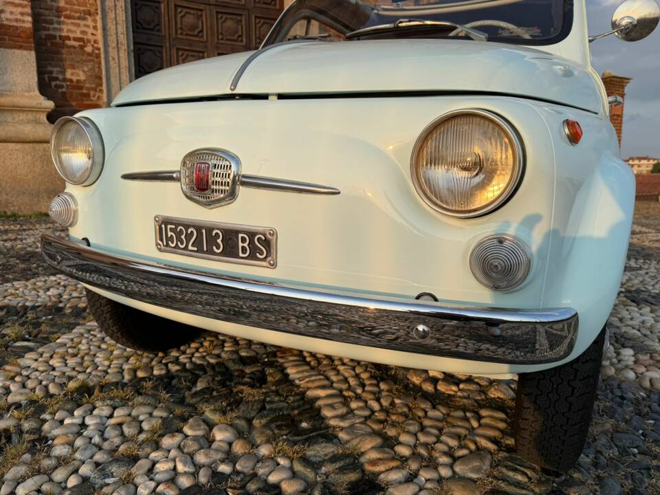 Image 33/63 de FIAT 500 D (1964)