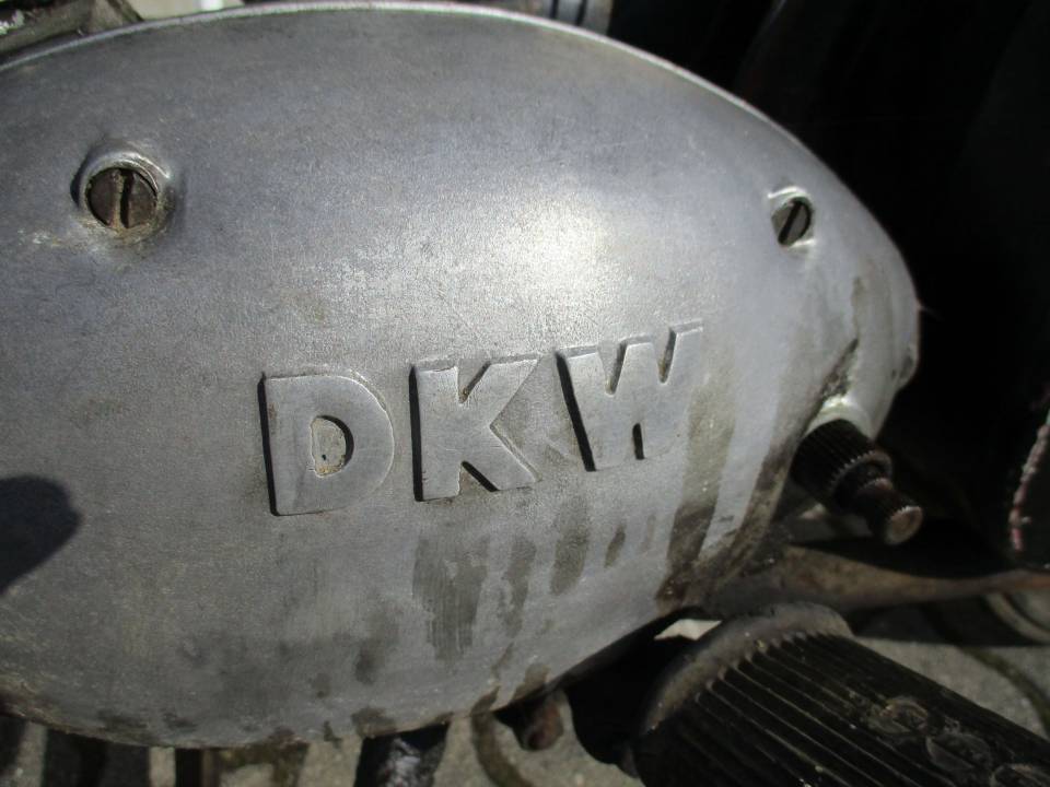 Image 8/21 of DKW DUMMY (1952)