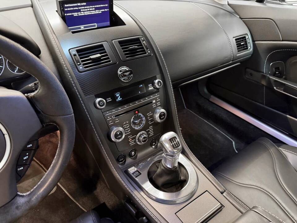 Bild 21/26 von Aston Martin V12 Vantage (2013)