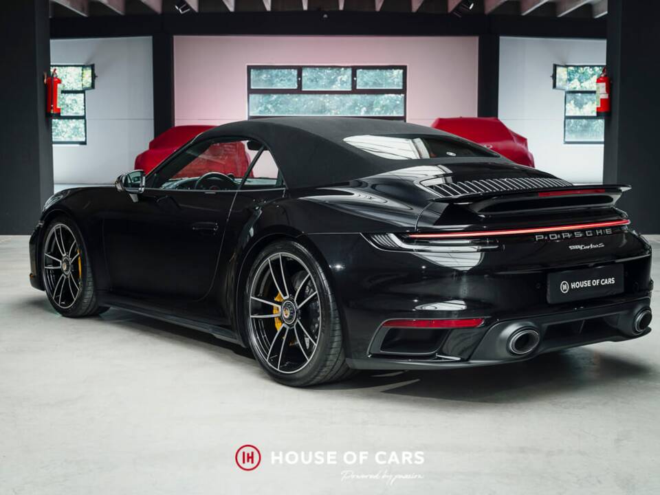 Imagen 9/24 de Porsche 911 Turbo S (2021)