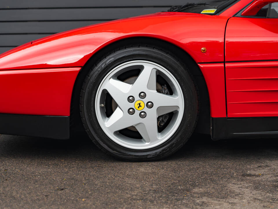 Image 6/62 of Ferrari 348 TB (1990)