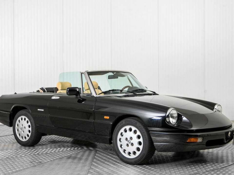 Bild 5/50 von Alfa Romeo 2.0 Spider (1991)