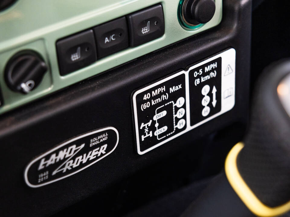 Image 17/36 of Land Rover Defender (2016)