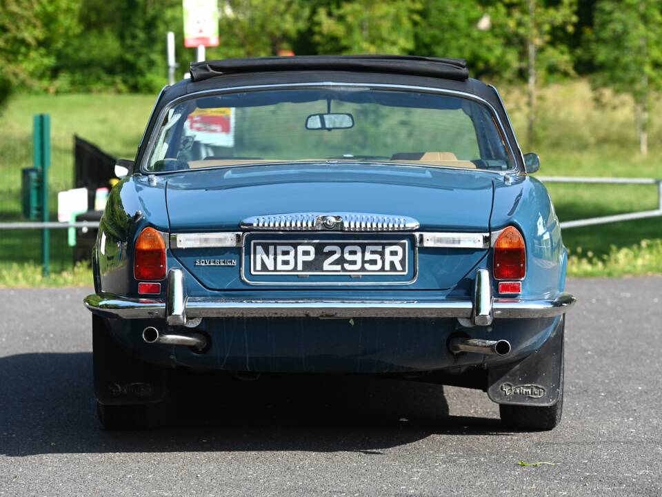 Bild 16/17 von Daimler Sovereign 4.2 (1977)