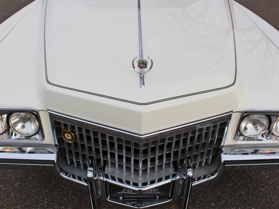 Image 17/35 of Cadillac Fleetwood Eldorado Coupe (1972)