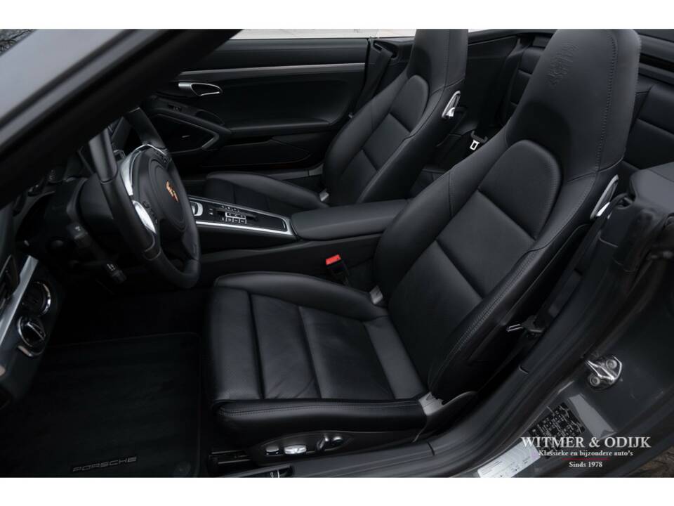Bild 17/44 von Porsche 911 Carrera 4S (2014)